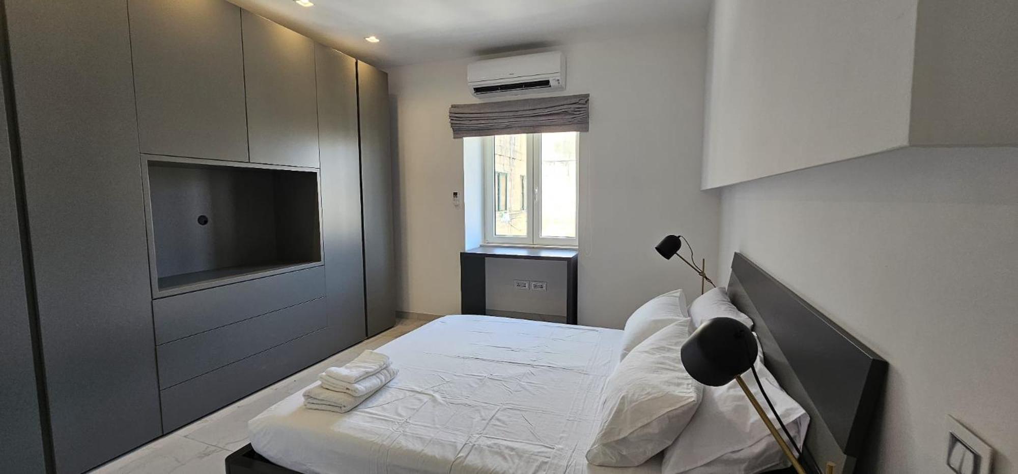 Modern Elegance Valletta Apartment Bagian luar foto