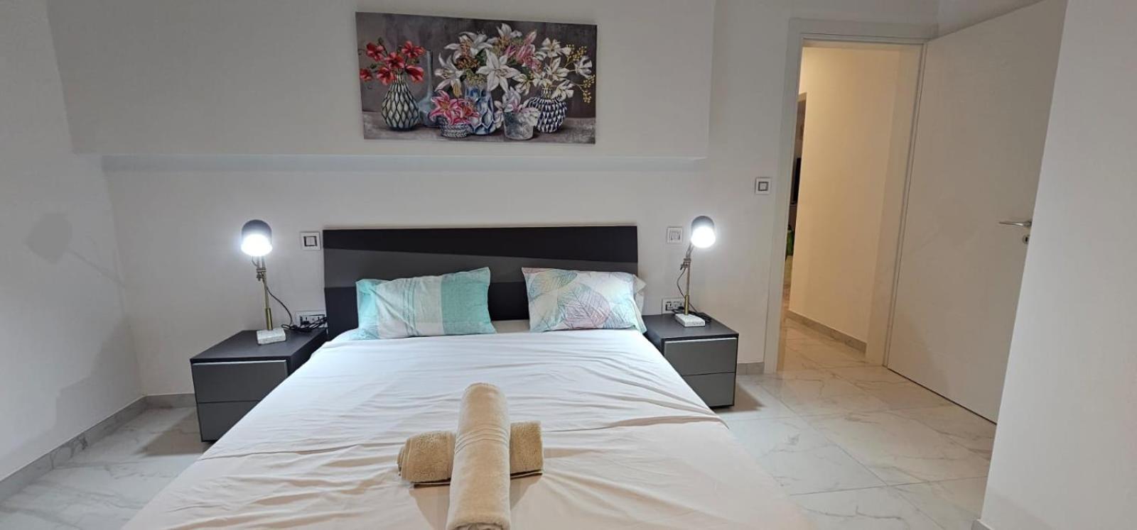 Modern Elegance Valletta Apartment Bagian luar foto