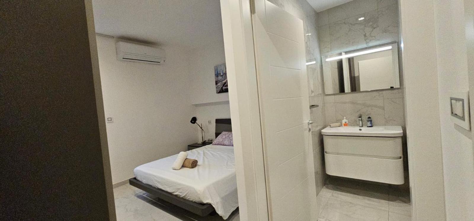 Modern Elegance Valletta Apartment Bagian luar foto
