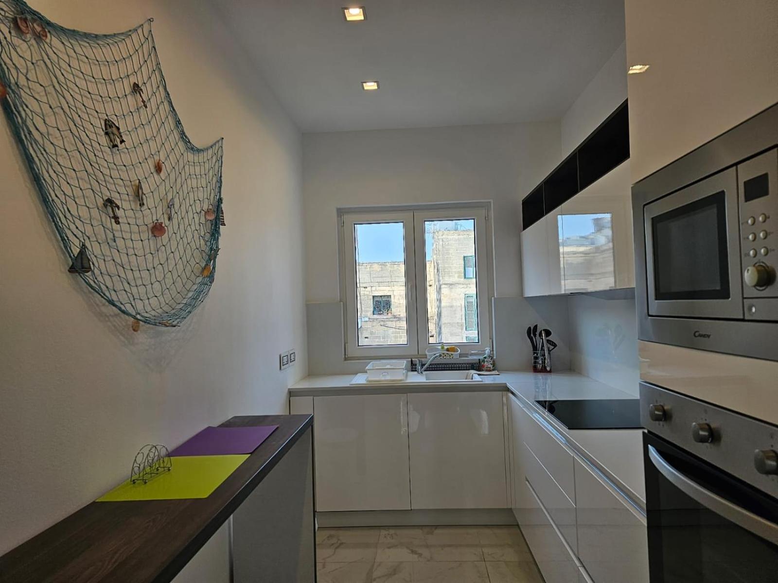 Modern Elegance Valletta Apartment Bagian luar foto